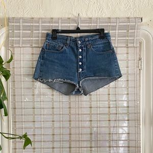 VINTAGE LEVIS Shorts